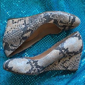 Vionic Antonia snakeskin wedge heels